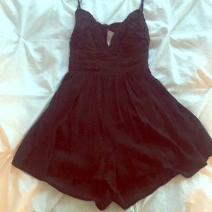 ILLA ILLA Black Romper 💁🏼‍♀️